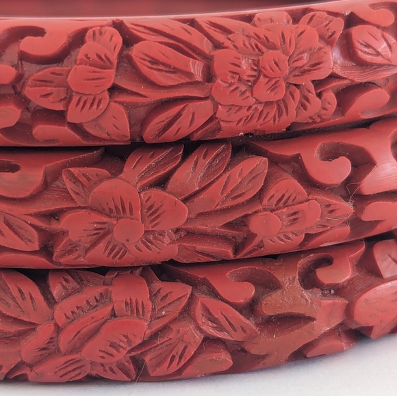 Vintage/Estate Red Carved Chinese Cinnabar Bangle Bracelets; Set of 3 - Picture 6 of 13